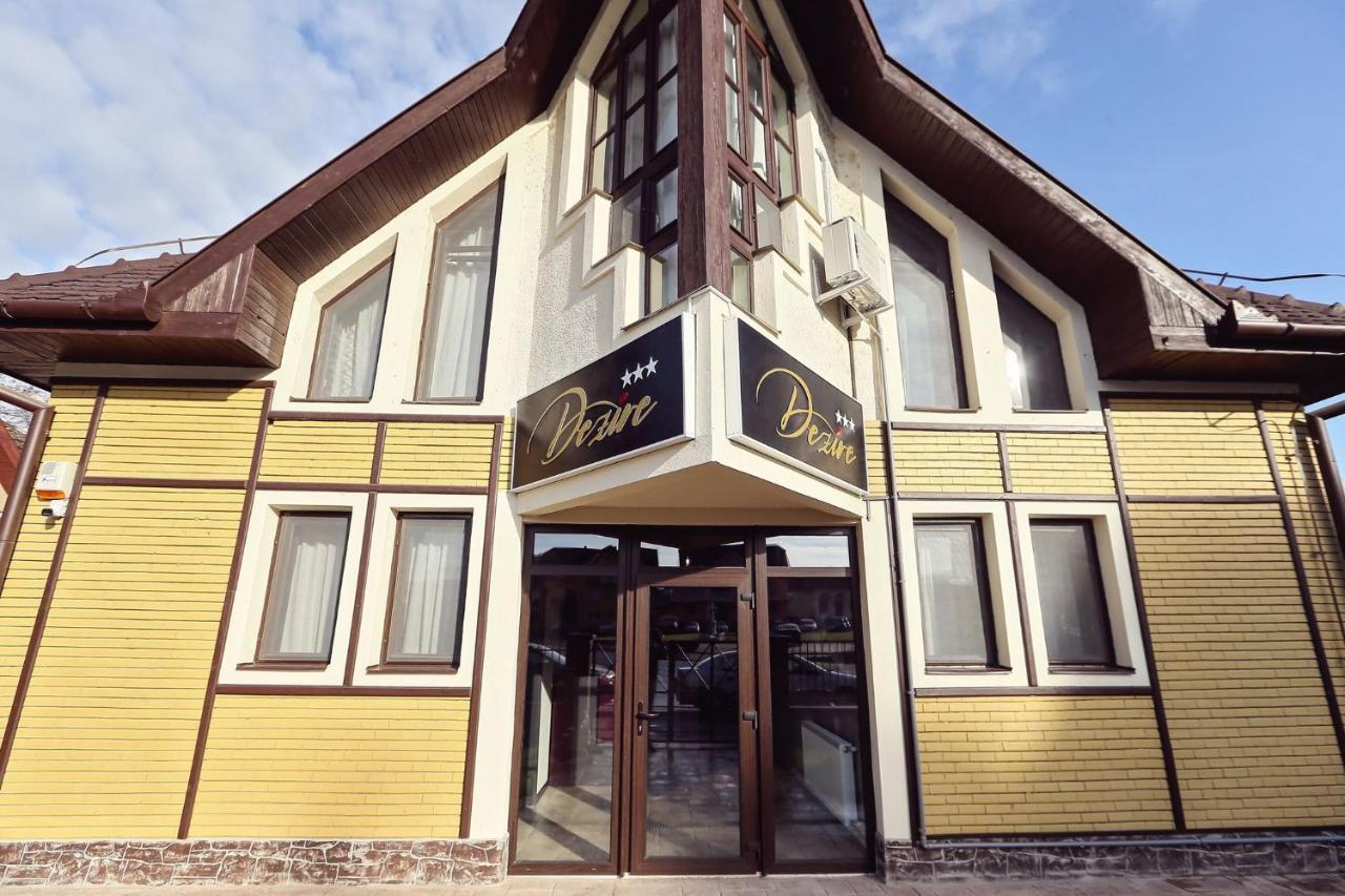 Dezire Guesthouse Baile 1 Mai Luaran gambar